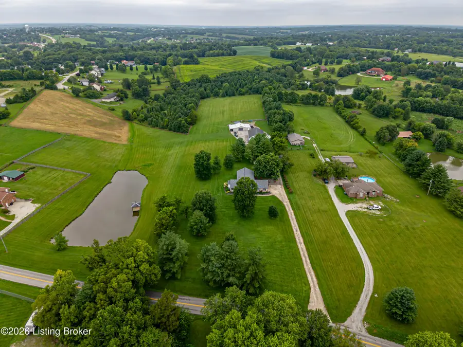 211 Normandy Rd, Taylorsville, KY 40071 - #2