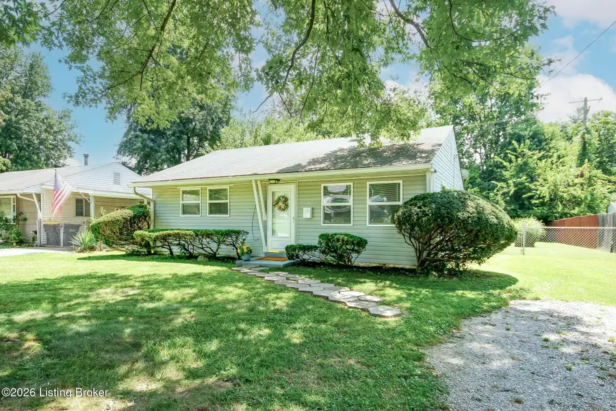 179 Granvil Dr, Louisville, KY 40218 - #3