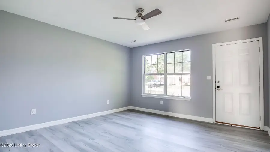 335 Earlywood Way, Louisville, KY 40229 - #3