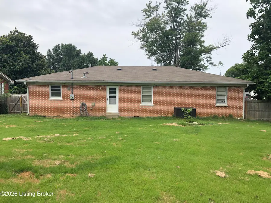 1736 Rodney St, Radcliff, KY 40160 - #2