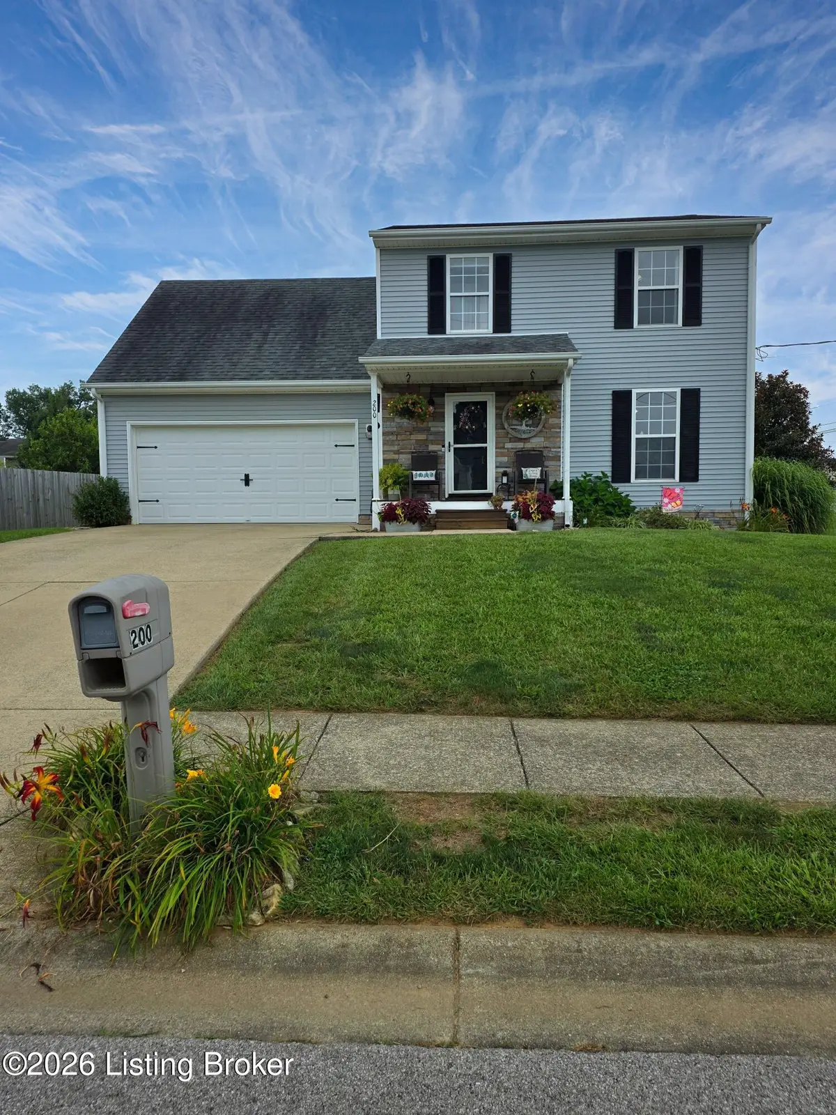 200 Greenleaf Dr, Elizabethtown, KY 42701 - #1