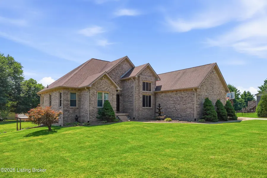 360 Aquaview Dr, Shepherdsville, KY 40165 - #3