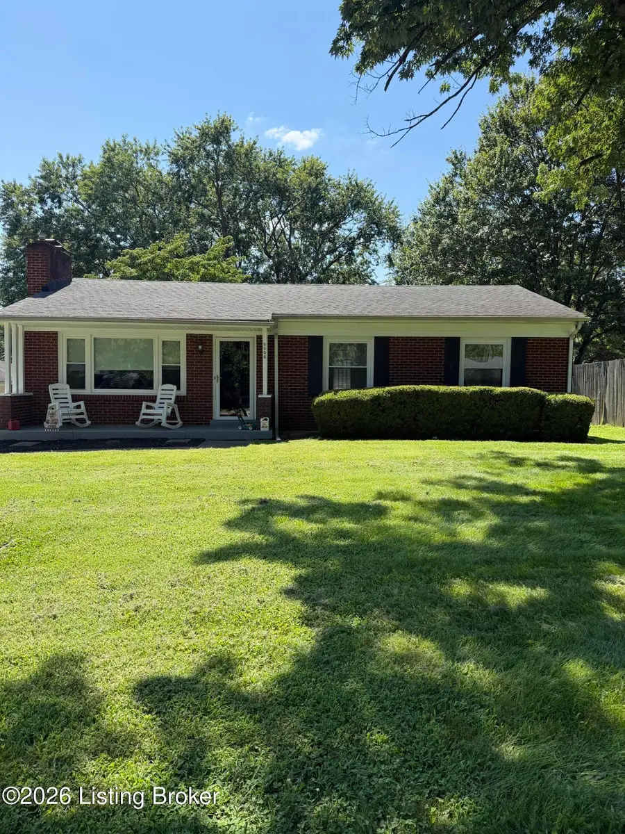 9906 Stonestreet Rd, Louisville, KY 40272 - #2