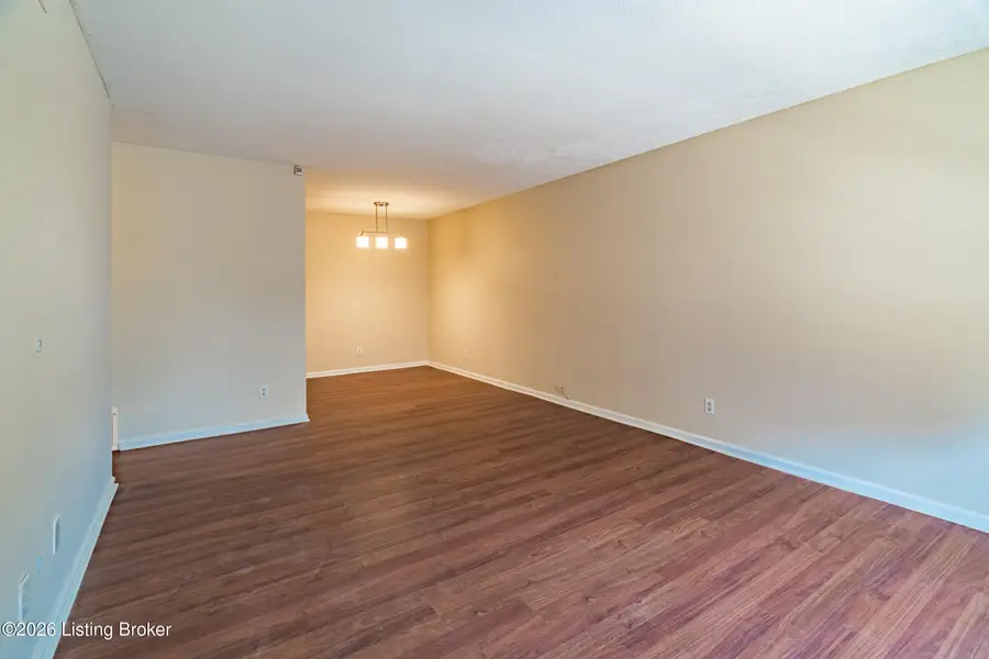 1964 Goldsmith Ln, Louisville, KY 40218 - #3
