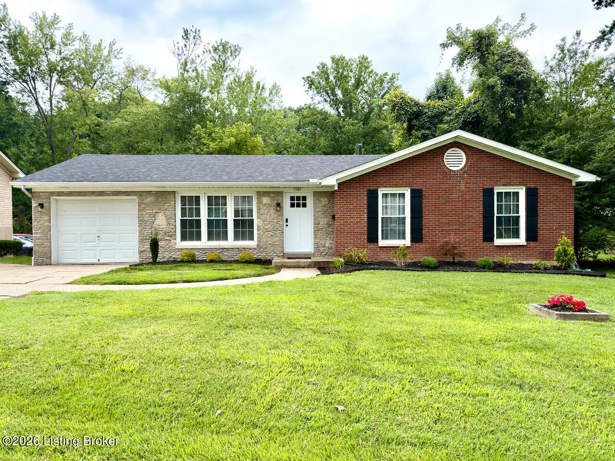 7307 Ticonderoga Dr, Louisville, KY 40214 - #1
