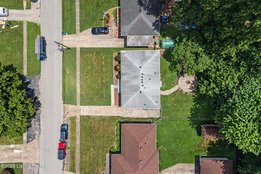 2238 Amboy Dr, Louisville, KY 40216 - #3