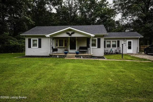 978 Raymond Rd, Shepherdsville, KY 40165