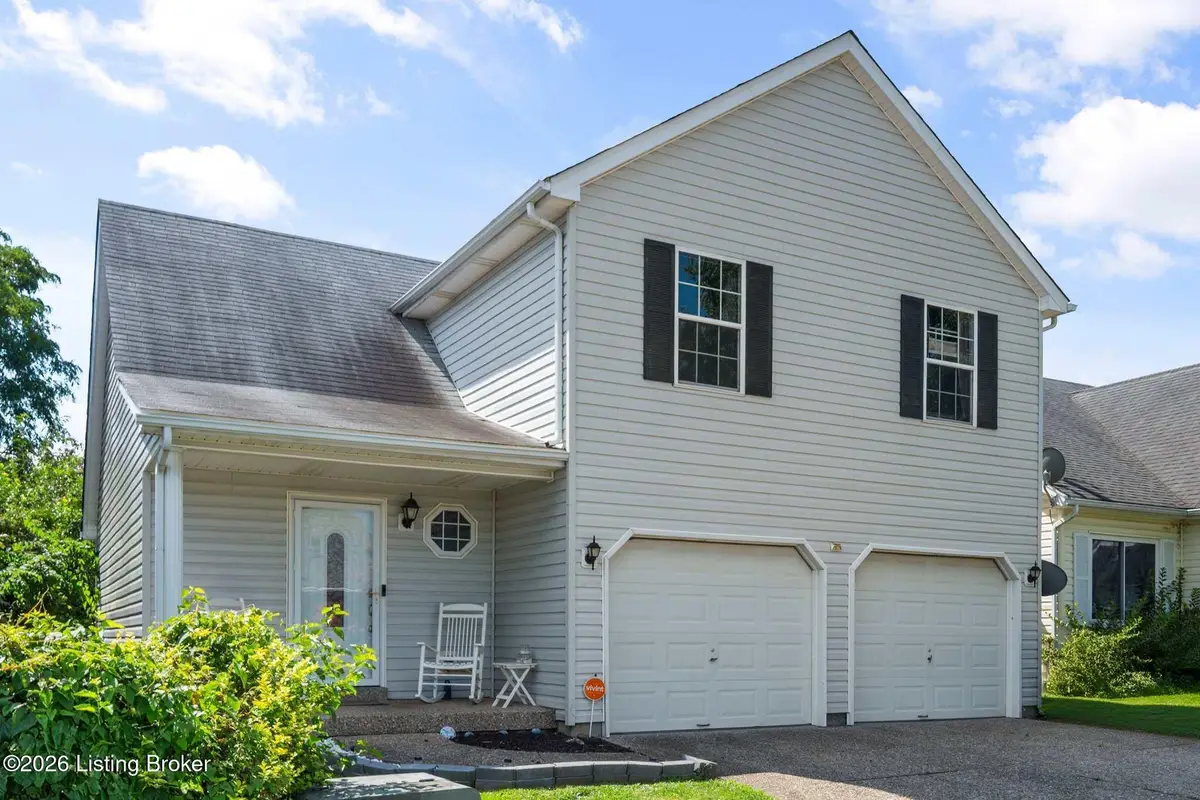 3913 Mimosa View Dr, Louisville, KY 40299 - #1