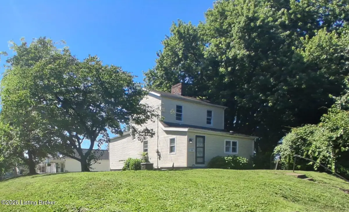 2901 Montana Ave, Louisville, KY 40208 - #1