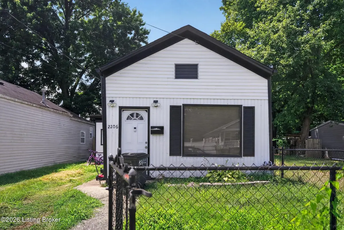 2206 Saint Xavier St, Louisville, KY 40212 - #1