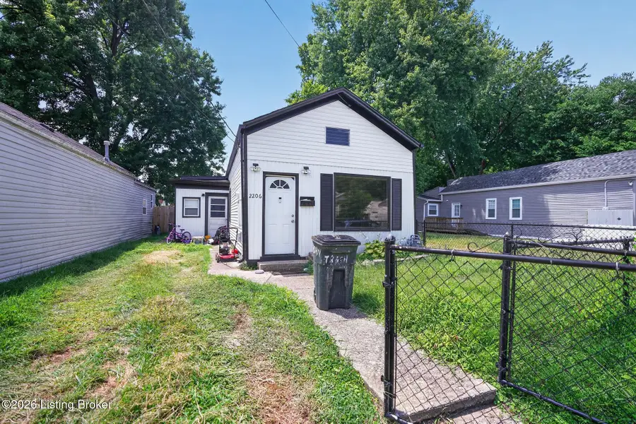2206 Saint Xavier St, Louisville, KY 40212 - #2