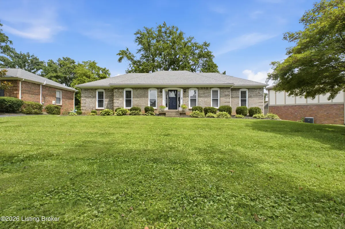 213 Club Oak Ct, Louisville, KY 40223 - #1
