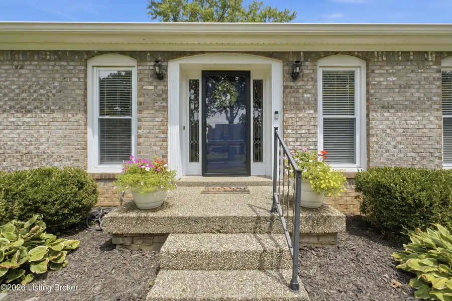 213 Club Oak Ct, Louisville, KY 40223 - #3
