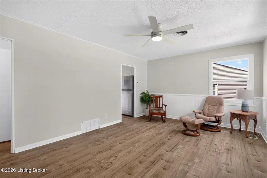 229 Carey Ave, Louisville, KY 40218 - #3