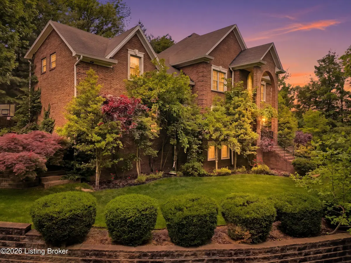 560 N Hubbards Ln, Louisville, KY 40207 - #1
