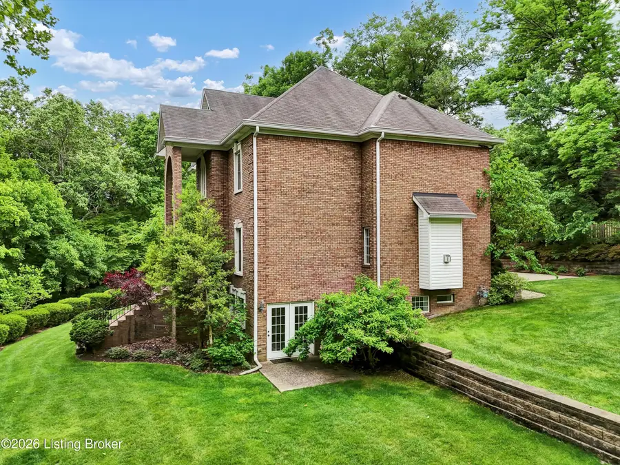 560 N Hubbards Ln, Louisville, KY 40207 - #3