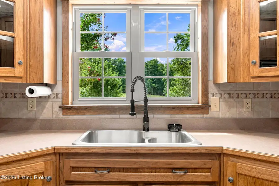 1109 Halifax Rd, Scottsville, KY 42164 - #2