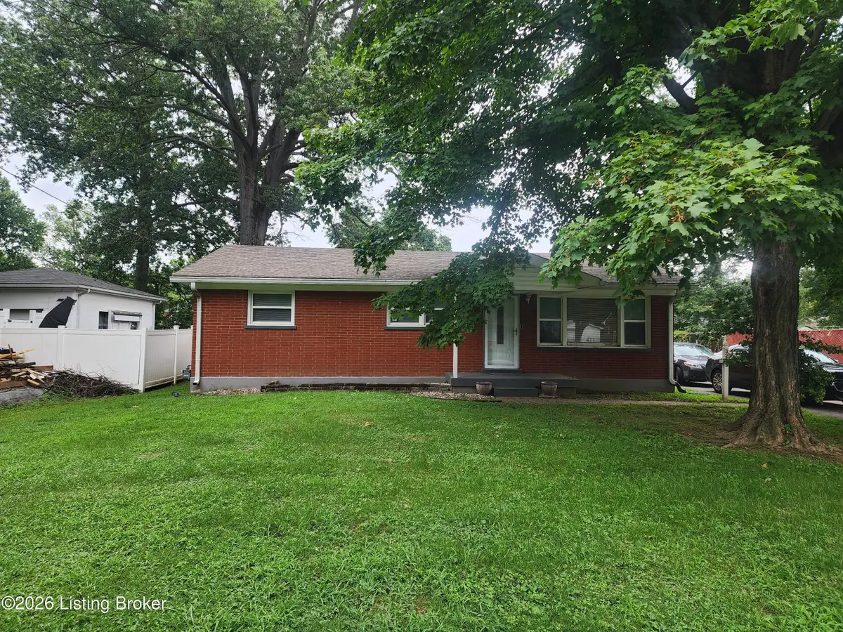 3209 Bridwell Dr, Louisville, KY 40216 - #1