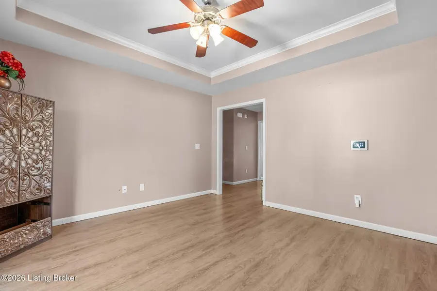 6505 Renate Rd, Louisville, KY 40291 - #3