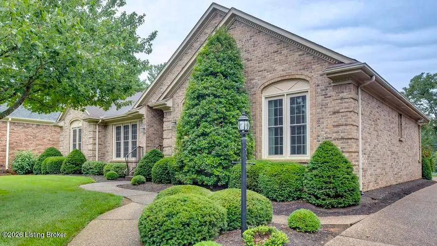 10306 Spring Meyer Rd, Louisville, KY 40223 - #3