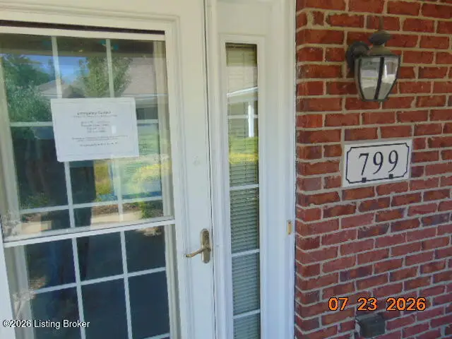 799 Garden Pointe Dr, Simpsonville, KY 40067 - #3