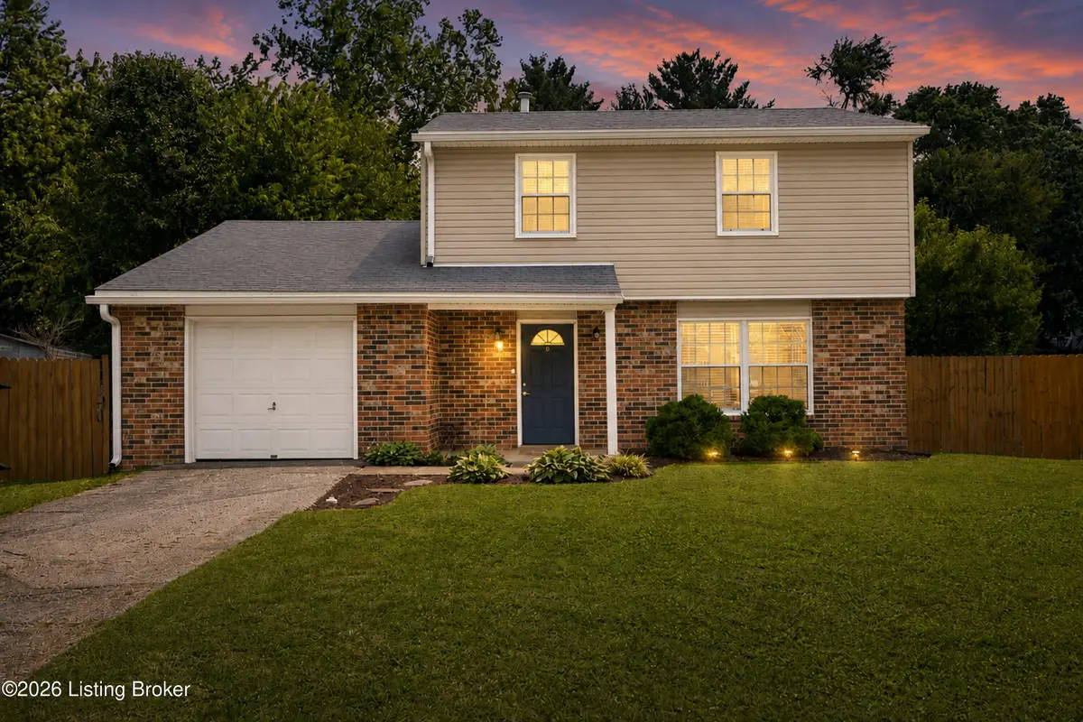 3905 Riveroaks Cir, Louisville, KY 40241 - #1