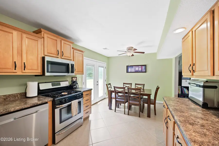 3905 Riveroaks Cir, Louisville, KY 40241 - #2