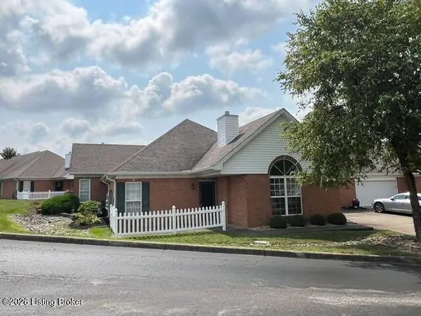 1192 Hollyhock Dr, La Grange, KY 40031