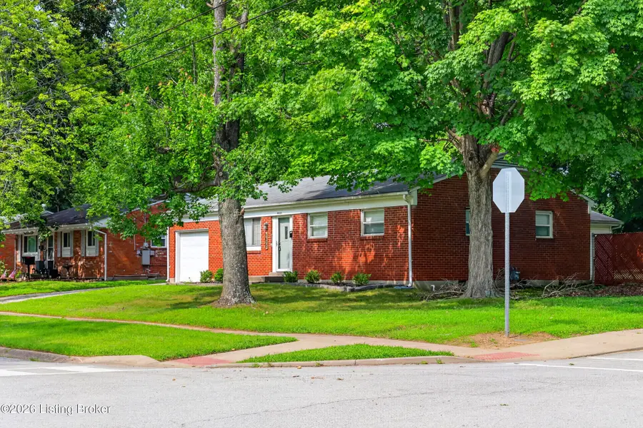 9821 East Ave, Louisville, KY 40272 - #3