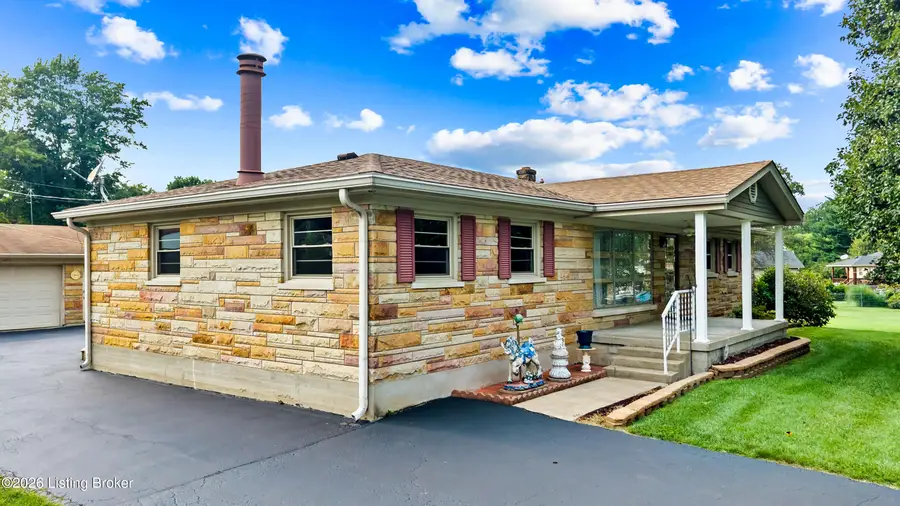 4902 Kay Ave, Jeffersontown, KY 40299 - #2