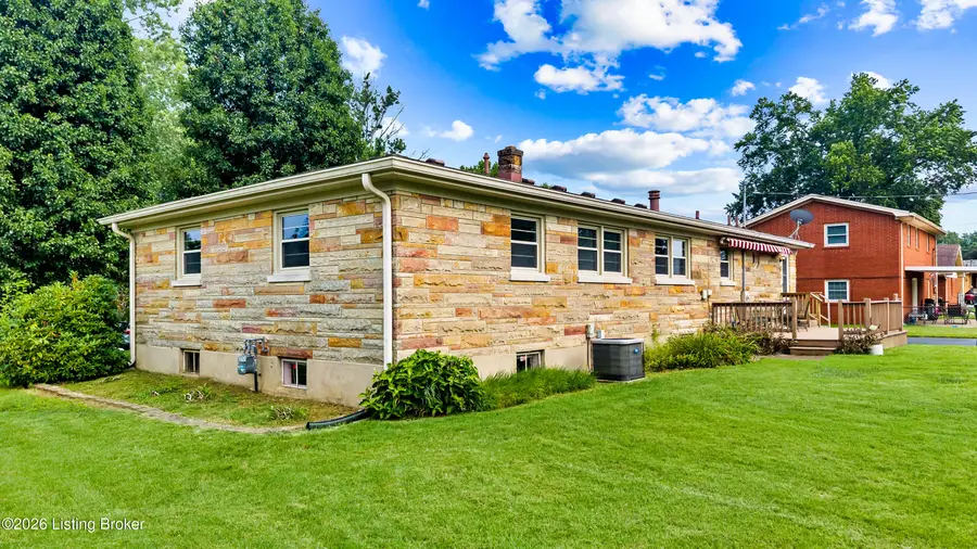 4902 Kay Ave, Jeffersontown, KY 40299 - #3