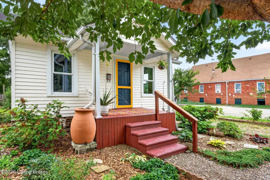 4142 Sherman Ave, Louisville, KY 40213 - #3