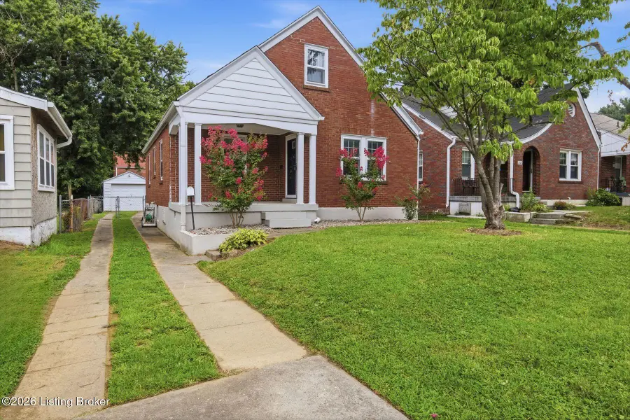 2543 Ridgewood Ave, Louisville, KY 40217 - #2