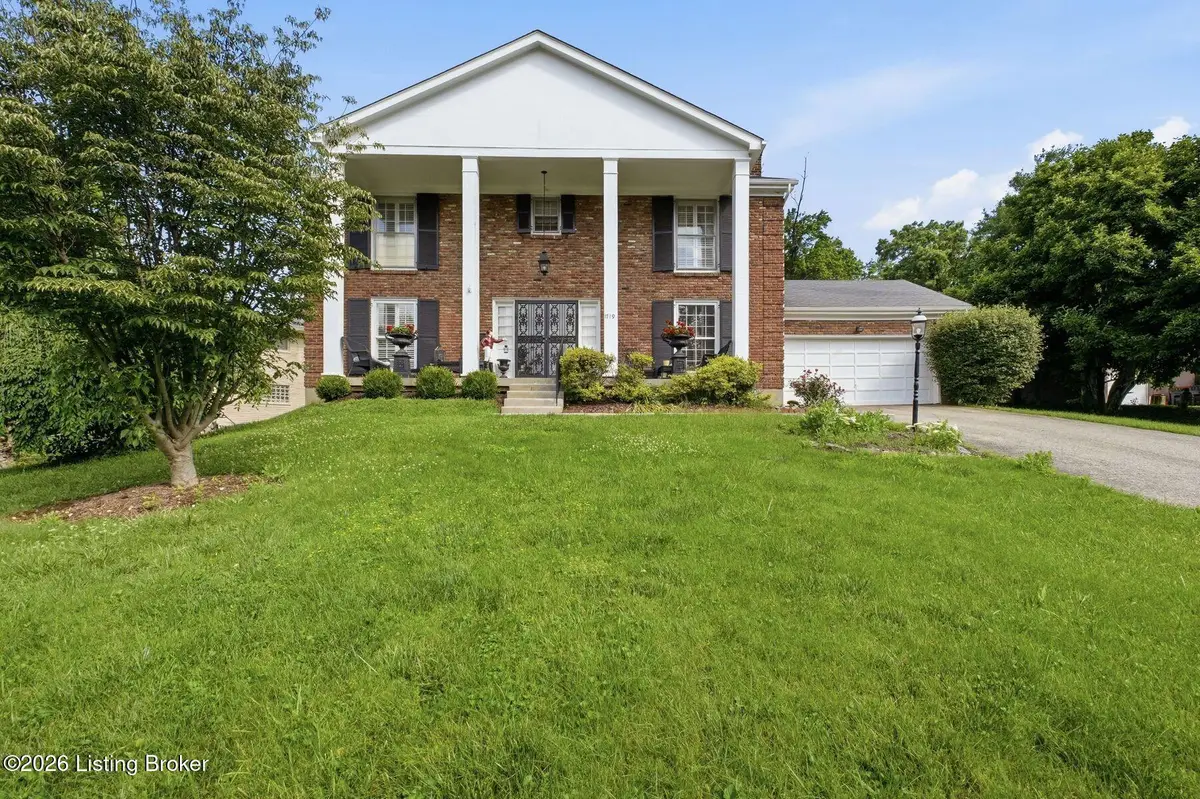 1719 Sutherland Dr, Louisville, KY 40205 - #1