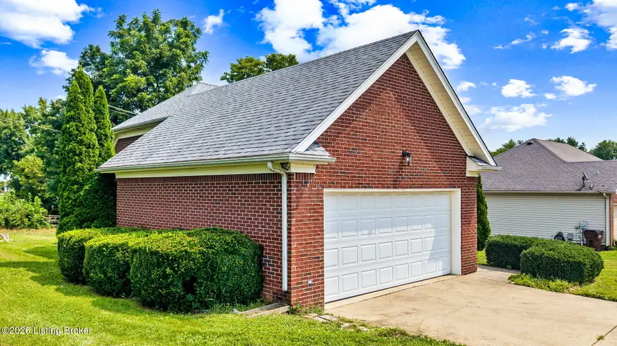 7 Lone Oak Dr, Eminence, KY 40019 - #3