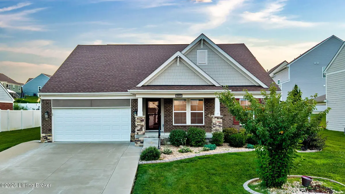 367 Copper Creek Dr, Mount Washington, KY 40047 - #1