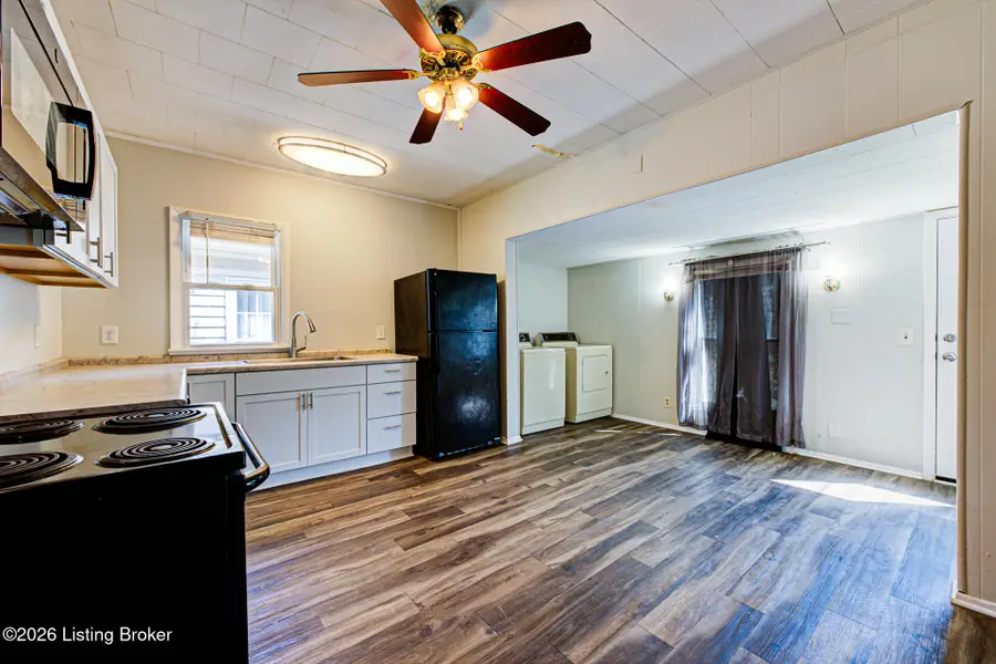 2123 Bradley Ave, Louisville, KY 40217 - #3