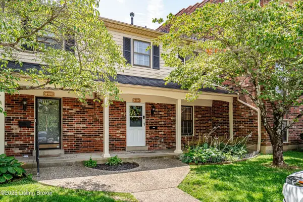 8134 Lake Terrace, Louisville, KY 40222