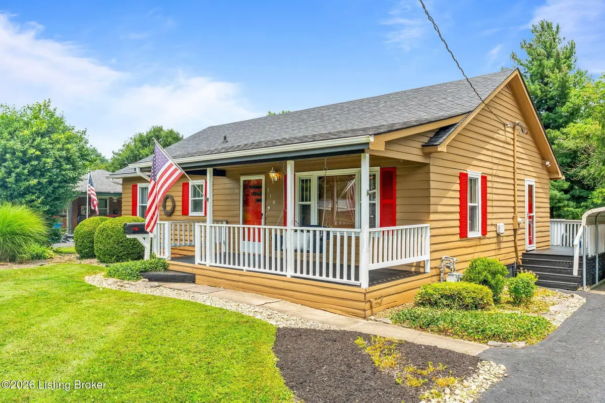 519 N 4th Ave, La Grange, KY 40031 - #1