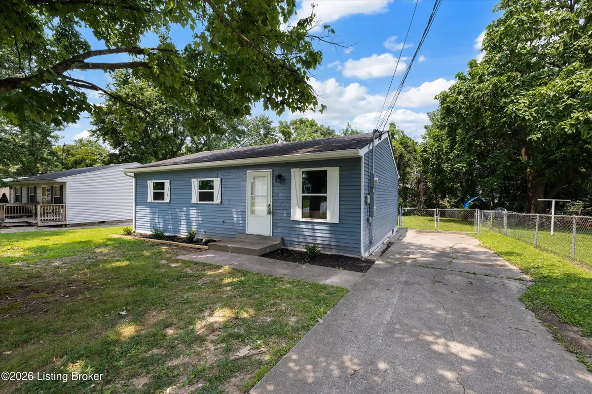 12308 Somerset Dr, Louisville, KY 40229 - #1
