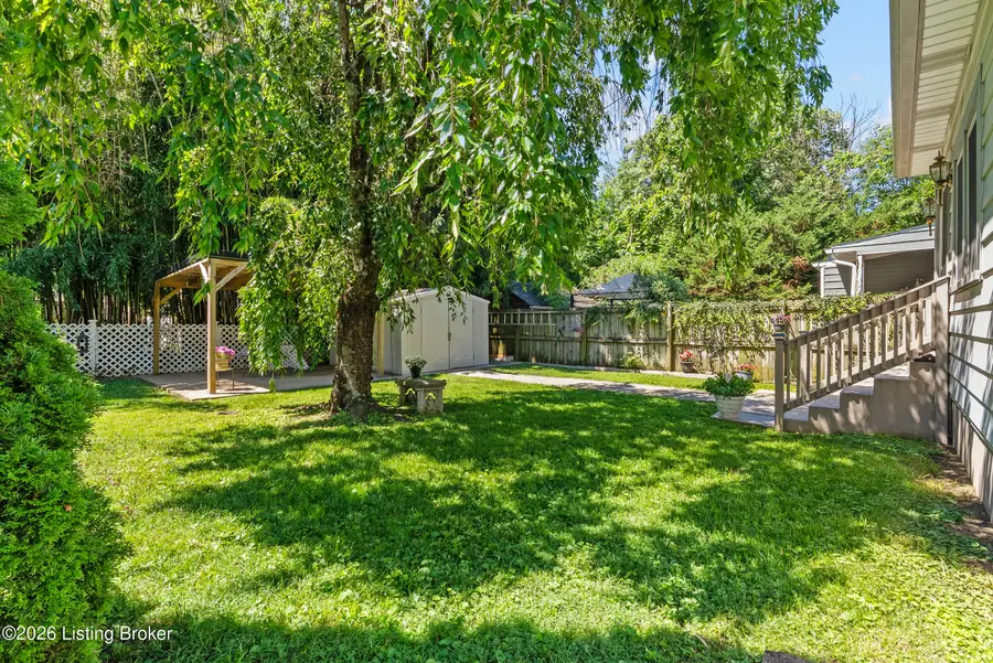 2716 Victor Pl, Louisville, KY 40206 - #2
