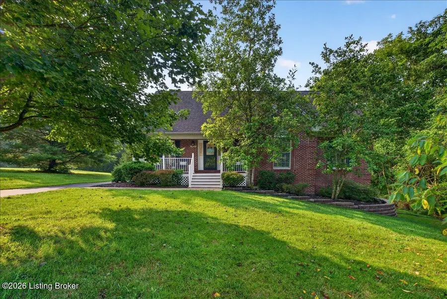 2410 Eastwood Cir, Crestwood, KY 40014 - #2
