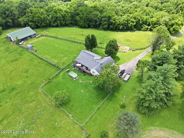 48 Hunters Trace, Taylorsville, KY 40071