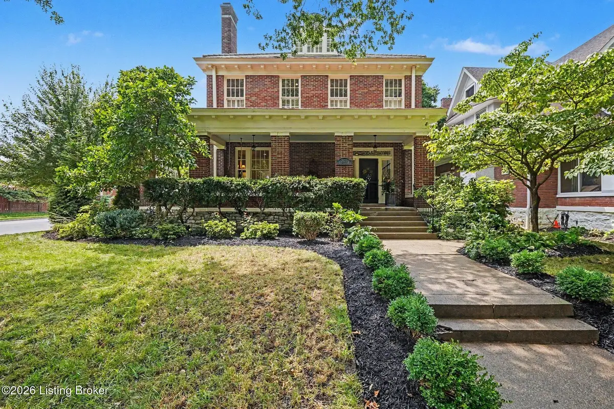 2122 Boulevard Napoleon, Louisville, KY 40205 - #1