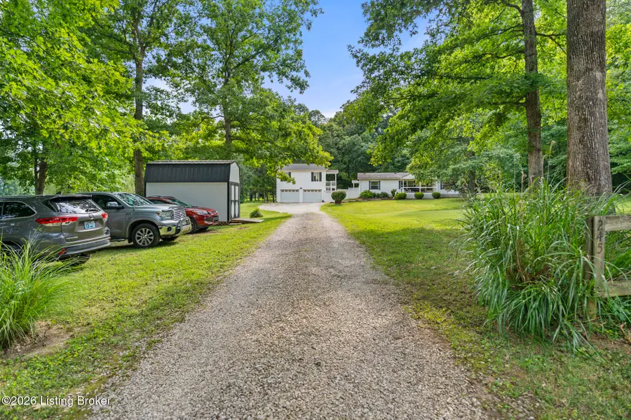 245 Spike Buck Dr, Brandenburg, KY 40108 - #2