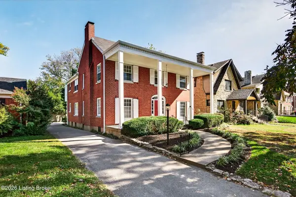 2325 Broadmeade Rd #2, Seneca Gardens, KY 40205