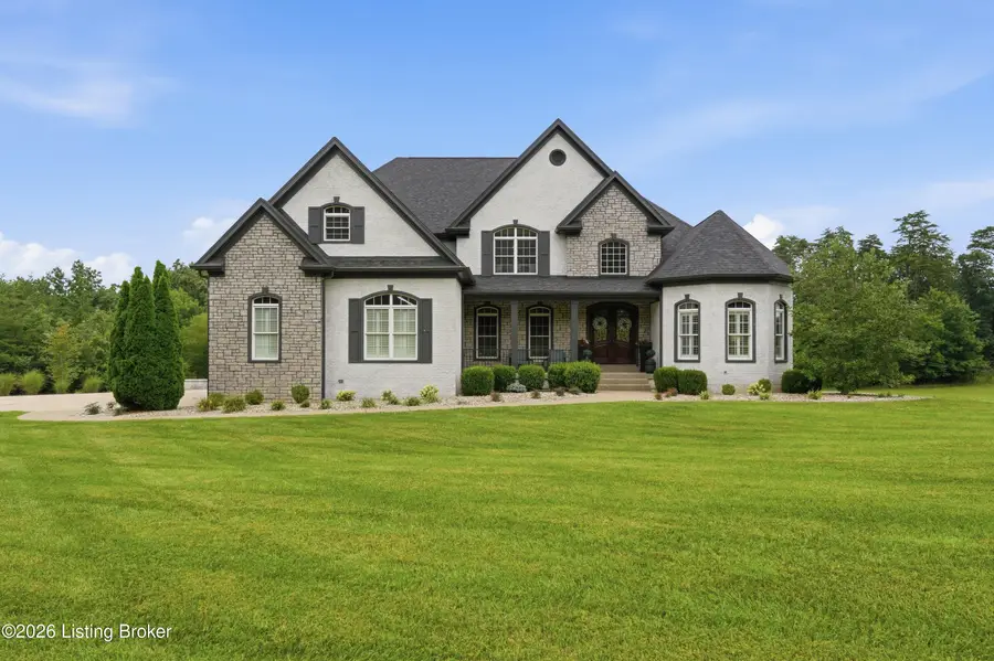 878 Woodsdale Farm Dr, Shepherdsville, KY 40165 - #2