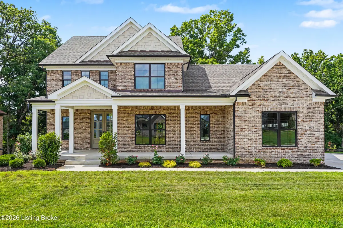 13425 Riggs Lake Ln, Louisville, KY 40299 - #1