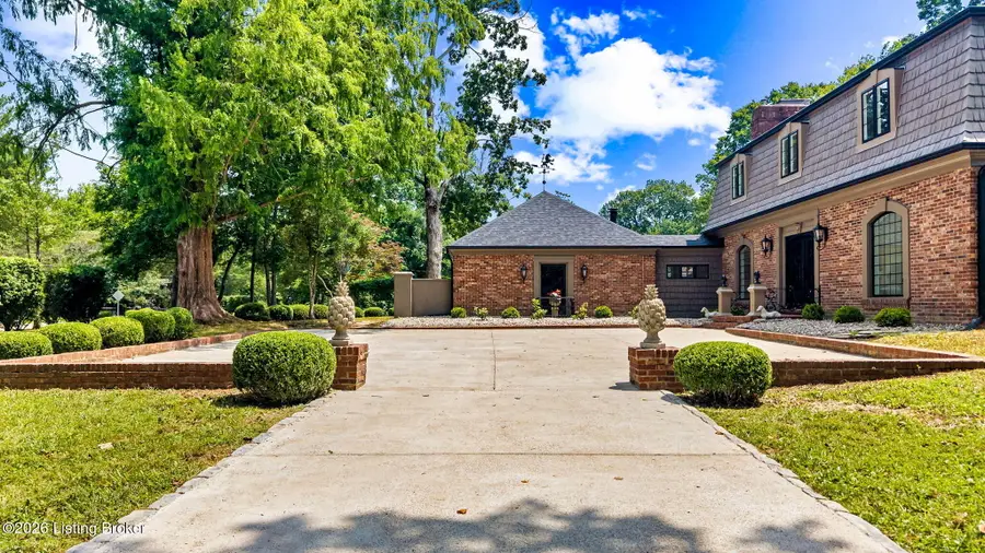 801 Greenwillow Way, Louisville, KY 40223 - #3