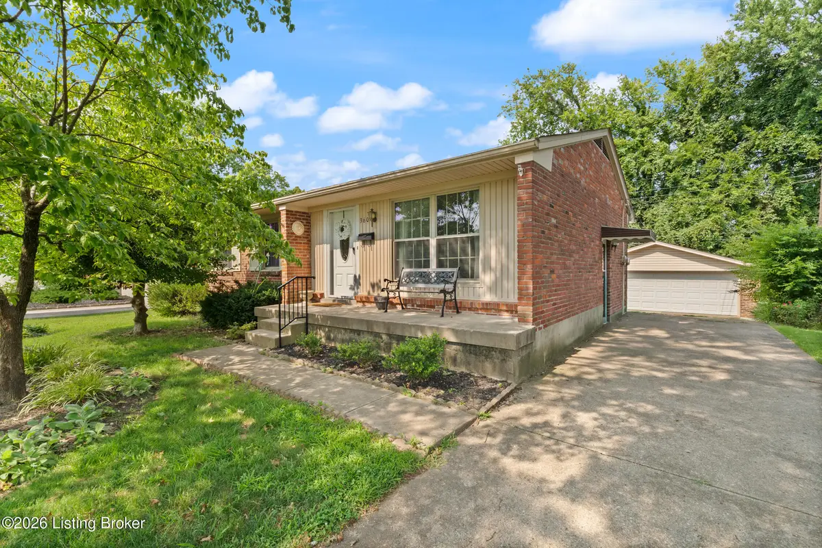 3604 Ethelwood Dr, Jeffersontown, KY 40299 - #1